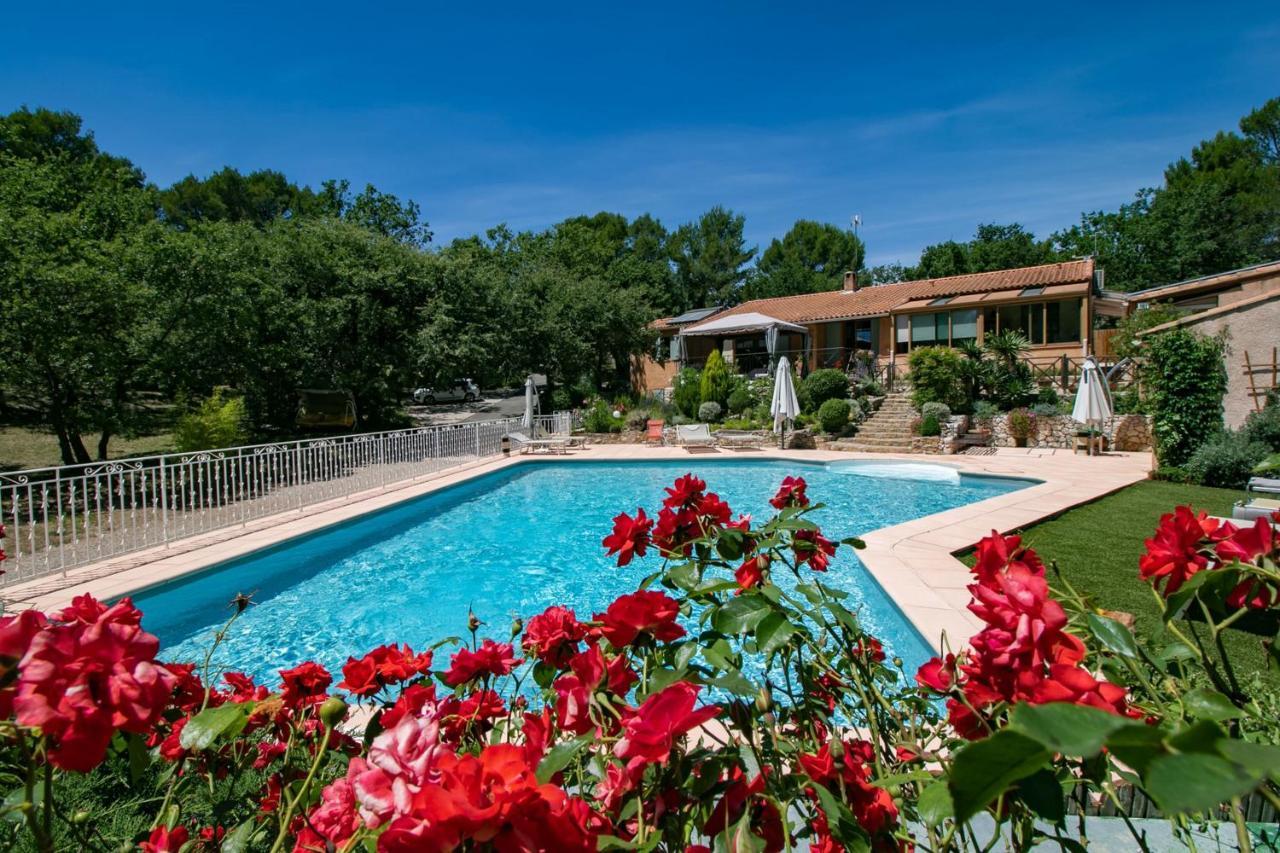 Villa Victoria Greasque Exterior photo